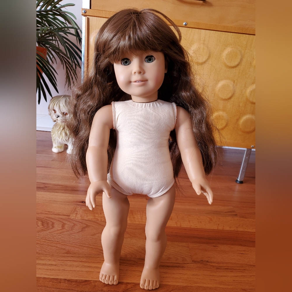 American Girl Doll Molly white body Pleasant Company c.1988 w/ meet outfit